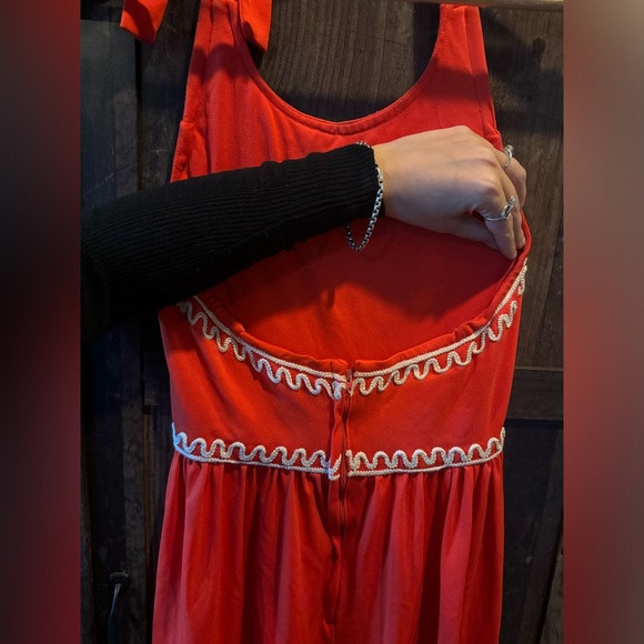 Vintage Embroidered Orange Dress - Picture 3 of 3